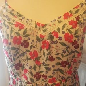 Old Navy Dresses - Womens spaghetti strap dress. Old Navy Dresses - Womens spaghetti strap dress.